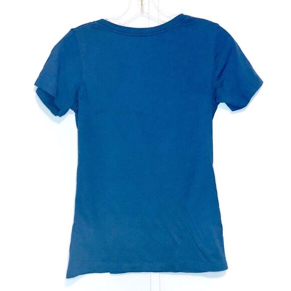 NBA OKC Thunder V Neck T Shirt - Picture 2 of 3